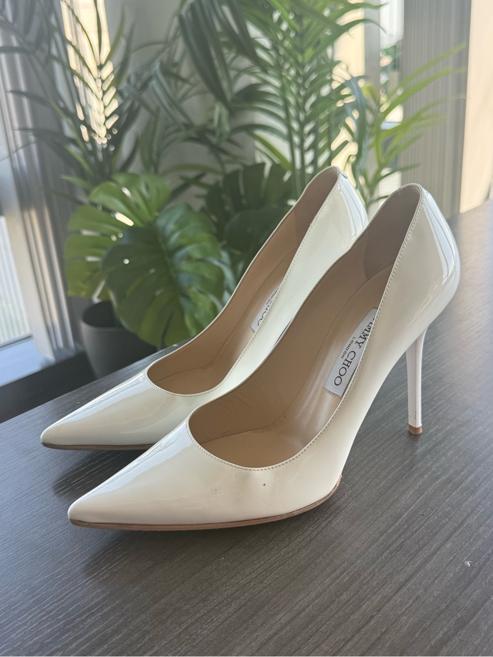 Jimmy Choo White Patent Leather Pointed Toe Stiletto Pumps Size 38 / 7.5